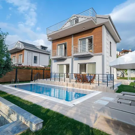 Nurten Ldeniz Ovacık